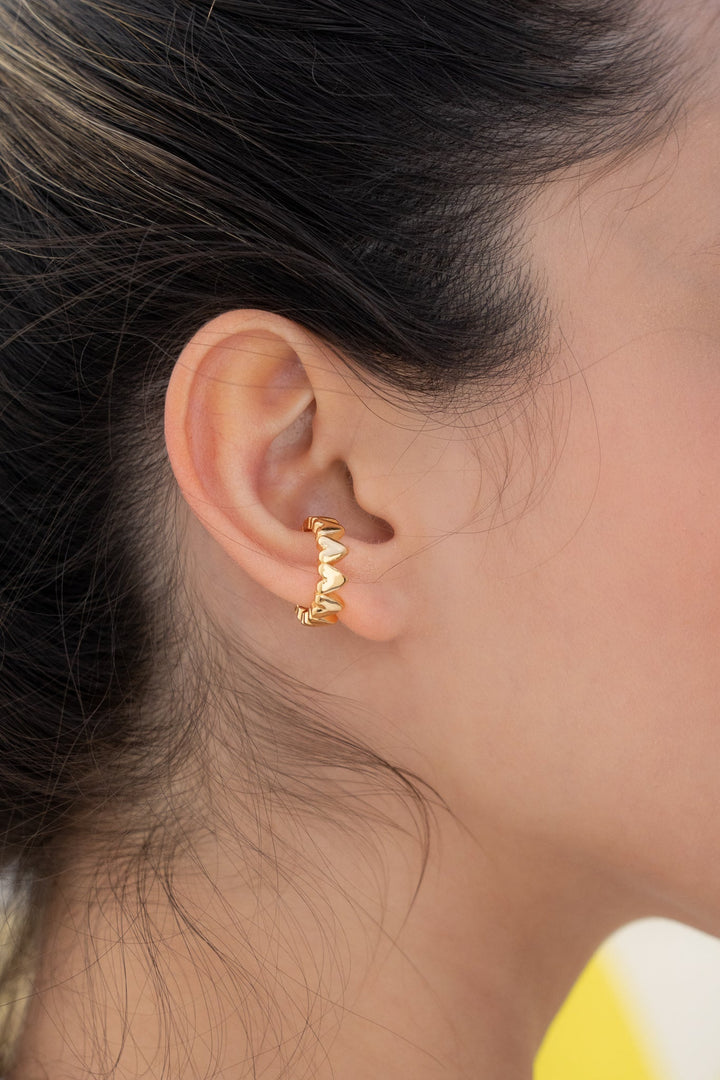 Earcuff de corazones